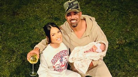 sa femme shemar moore et son fils|Shemar Moore (SWAT) papa à 52 ans : il dévoile le visage de sa。